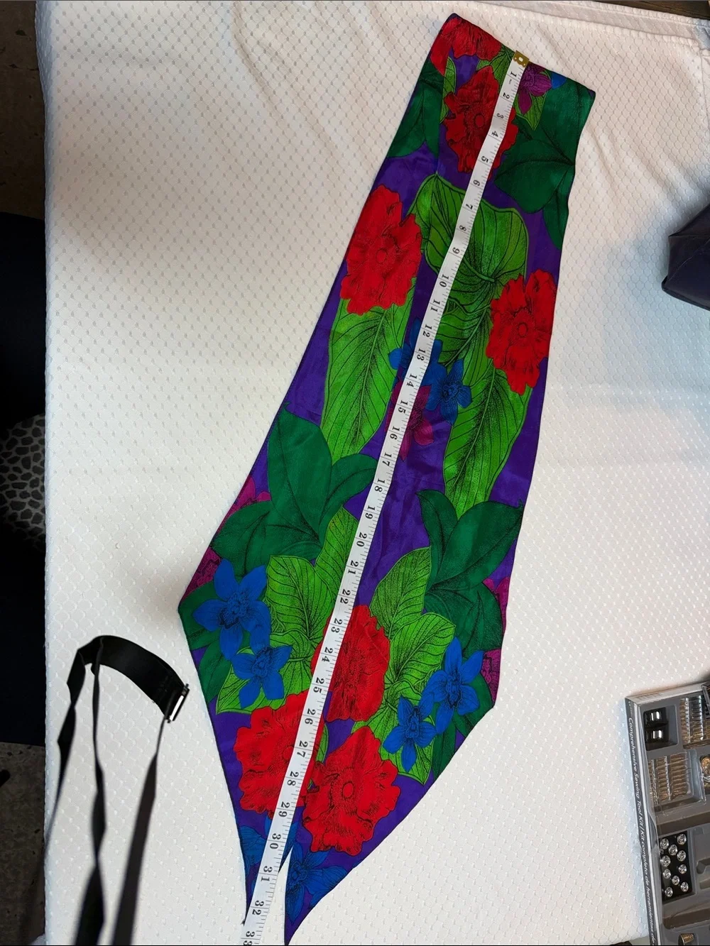 Liz Claiborne vintage 100% silk Bold Floral scarf in Purple, Green & Red